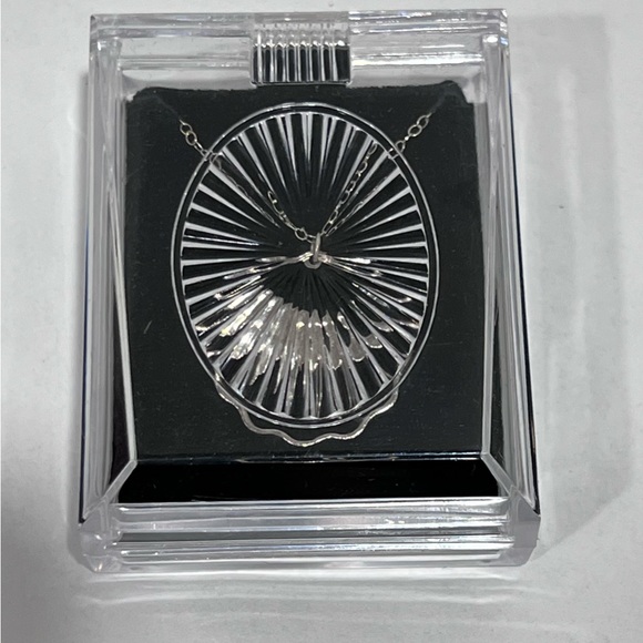 NIB Elephant Pendant & Chain Swaziland Sterling Silver - Picture 4 of 4